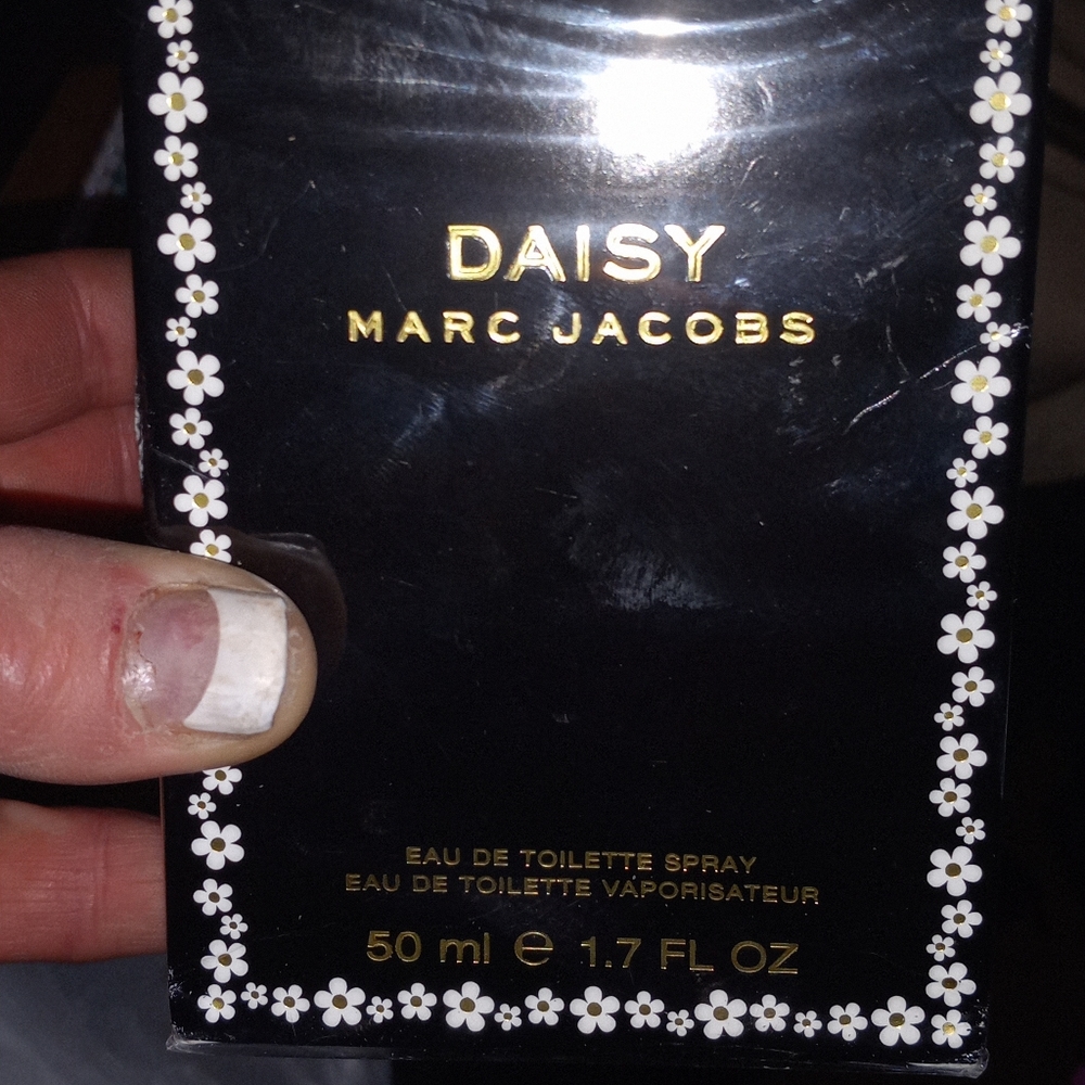 Marc Jacob's Daisy perfume